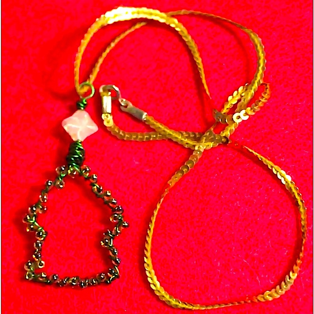 “Twinkle, twinkle Xmas tree” handmade wire wrapped Xmas 🎄 tree PRICE IS FIRM